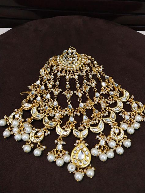 Jhoomar Designs, Bridal Jewelry Sets Brides, Asian Bridal Dresses, Creative Gift Wraps, Choker Designs, Bridal Jewellery Design, Fancy Jewellery Designs, Gold Bridal Jewellery Sets, Wedding Girl