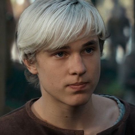 Valyrian Face Claim, Targaryen Fancast, Targaryen Face Claim Male, Targaryen Men Face Claims, Male Targaryen Face Claim, Targaryen Male Face Claim, Targaryen Face Claim, Targaryen Fancast Male, Targaryen Artbreeder Male