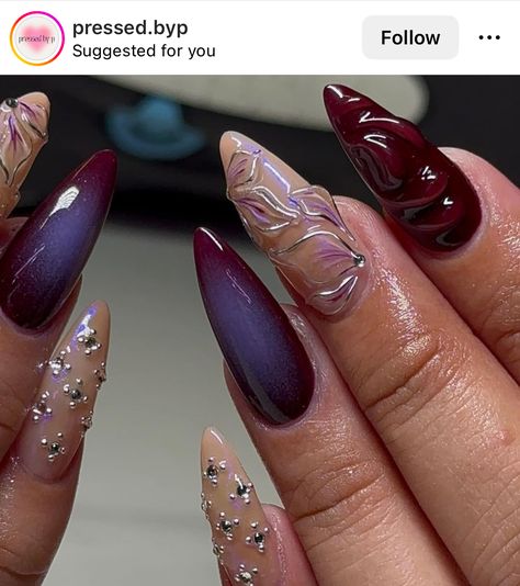 Throne Of Glass Nails, Fairycore Nails, Nice Hands, Bday Nails, Color For Nails, Natural Nail Designs, Different Nail Designs, Face Beat, Almond Nails Designs