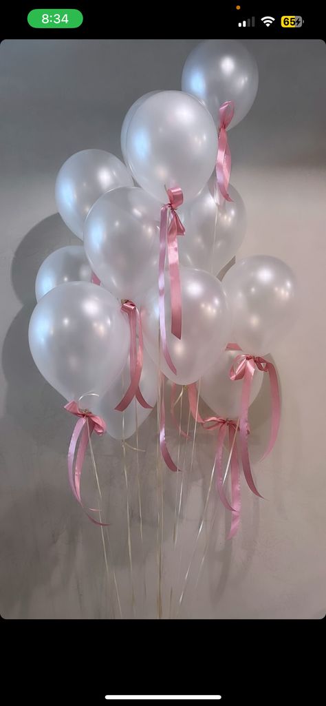 Pink And White Balloons Birthday, Pink 20th Birthday Decorations, Small Decoration For Birthday, Pink And Silver Birthday Party Ideas, Pink And Black Decorations Party Ideas, Pink And White 21st Birthday Decor, Cute Bday Decorations, Decoration Anniversaire Rose Gold, Pretty In Pink Birthday Party Decorations