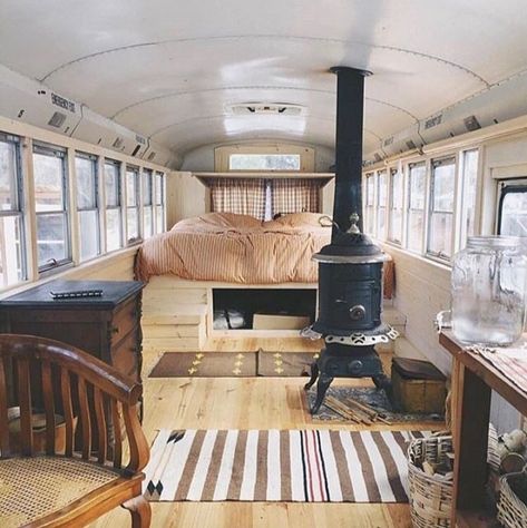 Omgebouwde Bus, Bus Remodel, School Bus Tiny House, School Bus Camper, School Bus House, Wohne Im Tiny House, Converted School Bus, Converted Bus, Bus Living