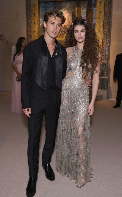 Golden Globes Party, Lisa Marie Presley, Austin Butler, Kaia Gerber, A Star Is Born, Cindy Crawford, Vanessa Hudgens, Cannes Film Festival, Celebrity Couples