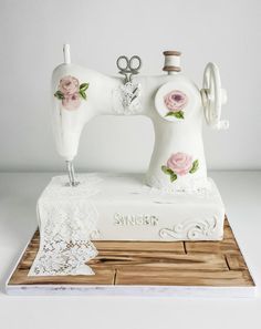 Went completely out of my comfort zone and undertook a structural cake. Although simple for some I have not done many cakes requiring internal structure so really pleased how my vintage sewing machine cake came out! Base is cake with top being... Sewing Machine Cake, 3d Dort, Sewing Cake, Pinwheel Block, Sculpted Cakes, Out Of My Comfort Zone, Crazy Cakes, Vintage Sewing Machine, Vintage Sewing Machines