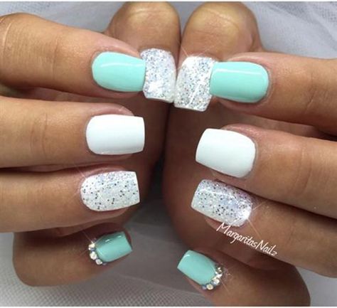 Mint green and white glitter #nail #nailart #glitter #womentriangle Video Makeup, Gel Pedicure, Nails With Glitter, Nails 2018, Gel Nail Designs, Glitter Nail Art, Cute Nail Designs, Fancy Nails, Nail Polishes