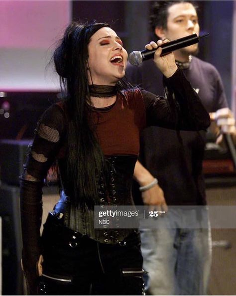 Snow White Queen, Goth Music, Amy Lee Evanescence, Musica Rock, Amy Lee, Evanescence, American Singers, Punk Fashion