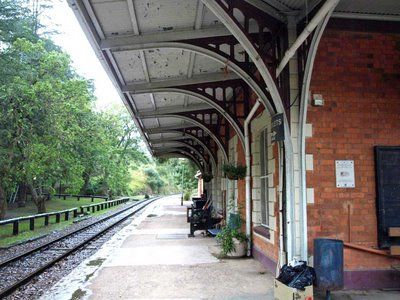 Train Station Outside, Rural Train Station, Old Railway Station, Abandoned Train Station, Train Station Architecture, Train Platform, Rail Train, Old Train Station, Blue Monday