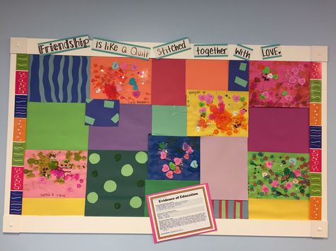 What a beautiful Friendship Quilt! Friendship Quilt Preschool, Quilt Bulletin Board, Friendship Preschool Crafts, Friendship Preschool, Reggio Documentation, Friendship Week, Paper Halloween Decorations, Friendship Crafts, Friendship Quilt