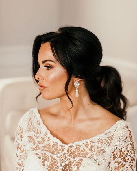 Bridal Hair Black Hair, Brown Hair Up, Romantic Bridal Hair, Hair Photoshoot, Wedding October, Bridal Hair Veil, Wedding Glam, Dark Brows, Bridal Hair Updo