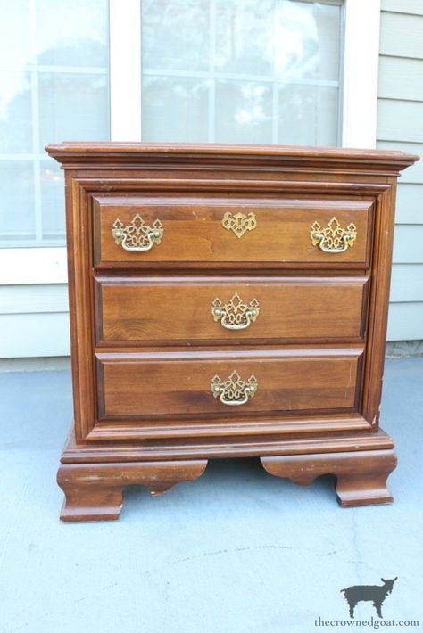 Loblolly Manor: Guest Bedroom Nightstands Ethan Allen Nightstand Makeover, Brown Painted Nightstand, Dark Brown Nightstands, Antique Nightstand Wooden, Mahagony Nightstand, Painted Nightstand, Bedroom Nightstands, Painted Hutch, Painted Benches