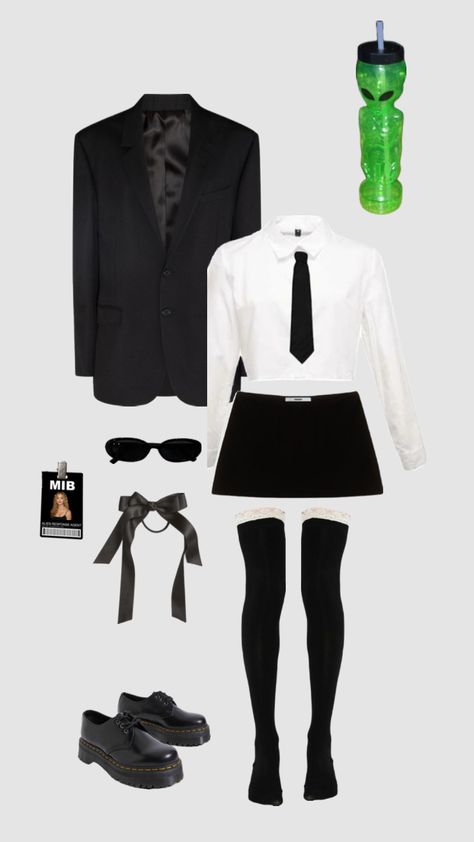 costume MIB - JULLS VERSION👽 Mib Costume, 2 Person Halloween Costumes, Black Halloween Costumes, Kostuum Halloween, Trio Halloween Costumes, Cute Halloween Makeup, Pretty Halloween Costumes, Halloween Party Outfits, Cute Couple Halloween Costumes