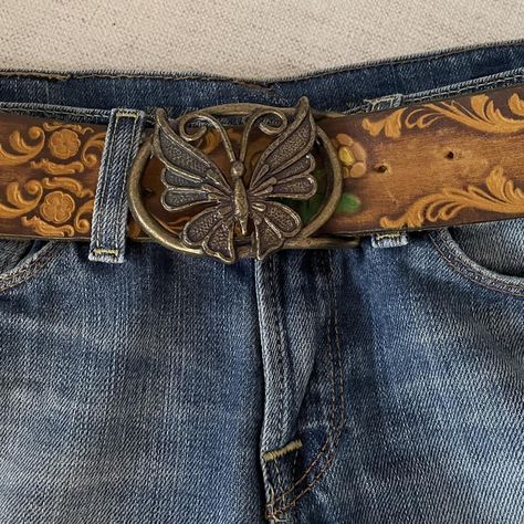 Vintage 70’s leather embossed belt with metal rubbed... - Depop Belt Buckles Aesthetic, 70s Belt Buckle, 70s Belts, Funky Belts, Aesthetic Belt, Cute Belts, Belts Aesthetic, Colored Butterfly, Mayfly