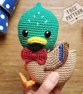 Amigurumi Birds, Crochet Birds, Step By Step Crochet, Cute Duck, Crochet Amigurumi Free Patterns, Crochet Animal Patterns, Crochet Toy, Amigurumi Free, Free Crochet Patterns