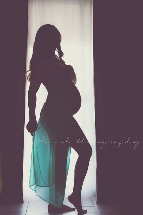 Bouidor Photo Shoot, Pregnancy Bouidor Photo Shoot, Elizabeth Messina, Maternity Picture, Plump Skin, Silhouette Photography, Maternity Inspiration, Fall Maternity, Idaho Falls