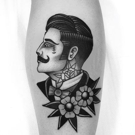 Gentleman Tattoo, Traditional Tattoo Outline, Tato Tradisional, Barber Tattoo, Minimalistic Tattoo Ideas, Traditional Tattoo Inspiration, Wrist Tattoo Designs, Unique Wrist Tattoos, Guys Tattoos