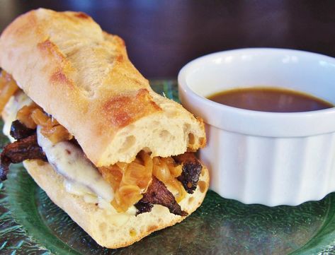 French Dip Sandwich With Horseradish, Mushroom French Dip, Horseradish Mayo Recipe, Horseradish Mayo, French Dip Crock Pot, Beef With Mushroom, Mushroom Sandwich, Vegan Food List, French Dip Sandwiches