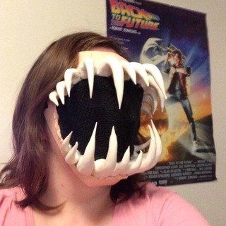 Cosplay Ideas Halloween, Fangs Mask, Teeth Mask, Costumes With Masks, Disfarces Halloween, Diy Halloween Masks, The Mask Costume, Masque Halloween, Mascaras Halloween