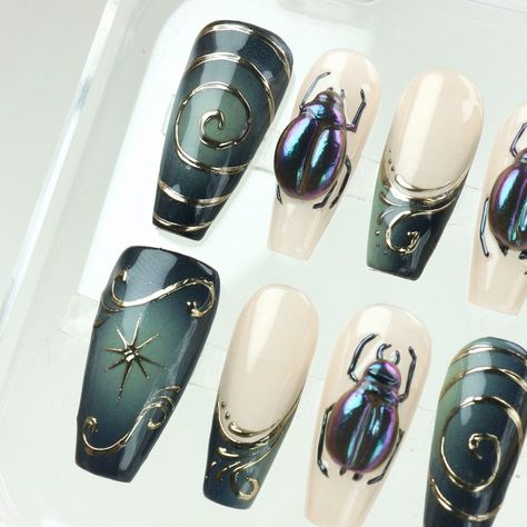 Beetle - Bring nature’s beauty to your nails 🐞✨ -- This set is now available on my site! 🛍️ Don’t miss out — head over to check your sizing and design preferences to make checkout a breeze and snag your perfect set! -- #donailsart #bugnails #nailsart #gothicnails #nailsdesign #3dnails #DarkFashionista Press On Nails Design, Stilleto Nails Designs, Country Nails, Gothic Nails, Claw Nails, Acrylic Nails Coffin Short, Acrylic Nails Coffin, Floral Nails, 3d Nails