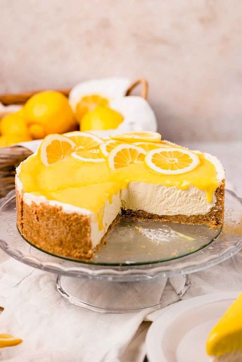 Lemon Curd Cheesecake - Flouring Kitchen Lemon Curd Cheesecake, Lemon Raspberry Cheesecake, Lemon Curd Recipe, Baked Cheesecake Recipe, Curd Recipe, Lemon Flavor, Raspberry Cheesecake, Lemon Cheesecake, No Bake Cheesecake