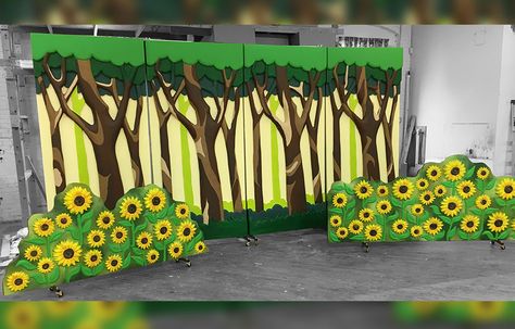 Forrest Shrek Swamp, Shrek Jr, Lord Farquaad, Jungle Decorations, 80s Theme Party, Stage Props, Forest Theme, School Play, Background Decoration