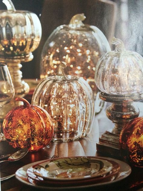 Pottery barn Halloween lighted glass pumpkins - catalog September 2016 Glam Wreaths, Mercury Glass Pumpkins, Blair Wedding, Bleach Pinecones, Autumn Centerpieces, Elegant Halloween Decor, Elegant Pumpkins, Elegant Halloween, Fall Deco