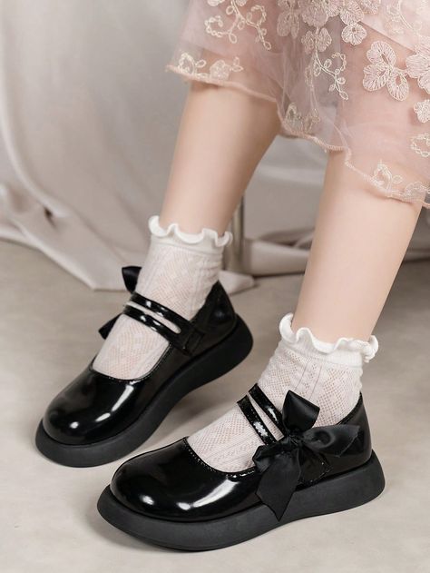 Aesthetic school shoes