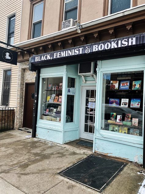 9 Indie Brooklyn Bookstores to Visit Today - Brooklyn Magazine Brooklyn Core Aesthetic, Brooklyn Bookstore, Nyc 2023, Marvel Dr, Fulton Street, Bed Stuy, Charming Garden, East Coast, Bookstore