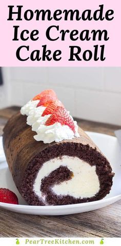 Ice Cream Cake Roll Recipe, Freezable Treats, Recipe For Ice Cream Cake, Ice Cream Roll Cake, Chocolate Ice Cream Cake Recipe, Chocolate Ice Cream Cake Roll, Make An Ice Cream Cake, Ice Cream Cake Roll, Recipe For Ice Cream