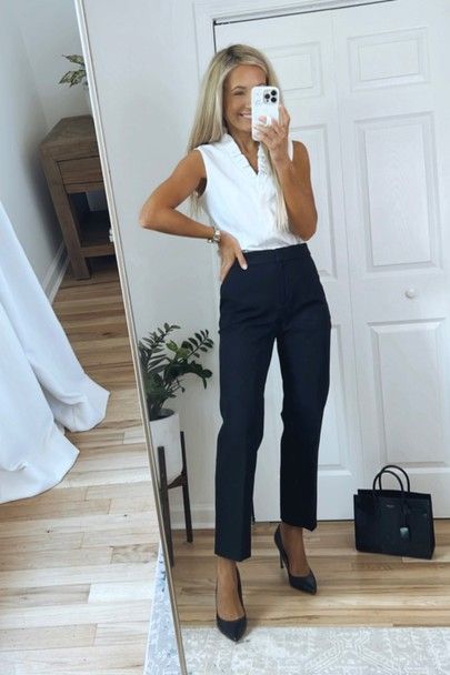 Summer Professional Outfit, Conference Outfit, Office Attire Women, Oversized Trench, Summer Office Outfits, Business Casual Outfit, Business Professional Outfits, Oversized Trench Coat, Professional Outfits Women