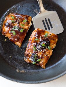 super-easy-teriyaki-salmon Easy Teriyaki Salmon, Salmon Calories, Teriyaki Glazed Salmon, Baked Teriyaki Salmon, Salmon Teriyaki Recipe, Fish Dinners, Rice And Veggies, Chef Savvy, Paleo Sauces