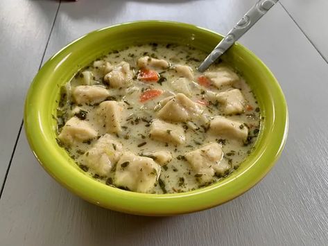 For winter months, knoephla soup is a great meal option Knoephla Soup, Mac Recipes, Rice Coconut, Cool Food Ideas, Truly Scrumptious, Flavorful Vegetables, Homemade Soup Recipe, State Foods, Dumplings For Soup