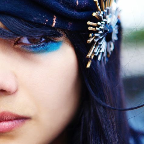 Bat For Lashes, Female Of The Species, Dream Pop, Blue Eyeshadow, Female Singers, Beautiful Person, A Train, New Album, Makeup Inspiration