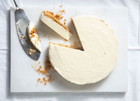 Classic Cremora tart | Woolworths TASTE Cremora Tart Recipe South Africa, Cremora Tert Resep, Cremora Tart Recipe, Woolworths Recipes, Fridge Desserts, Peppermint Crisp Tart, Malva Pudding, Peppermint Crisp, Lemon Cakes