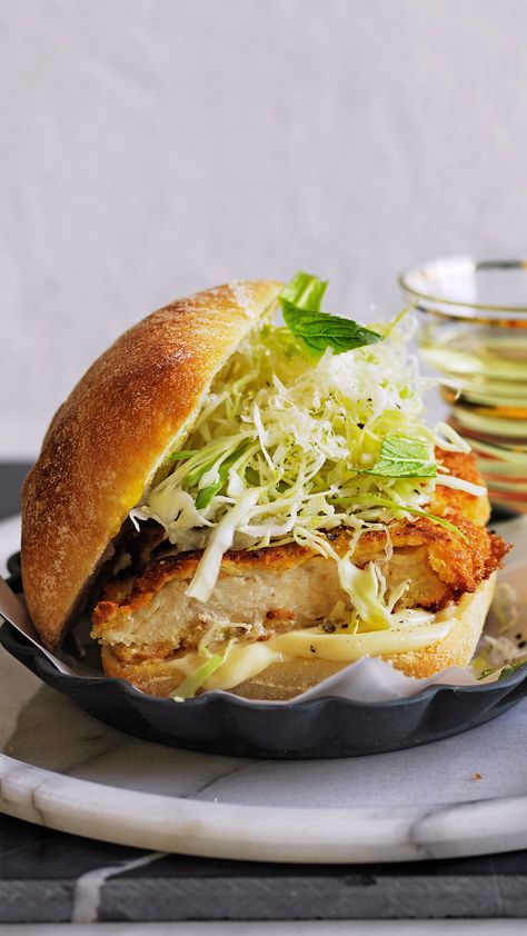 These are the only chicken sandwich recipes you need. High End Sandwiches, Warm Chicken Salad Sandwich, Roast Chicken Sandwich, Gourmet Chicken Sandwich Recipes, Grill Chicken Sandwich, Chicken Sandwich Recipes Fried, Fried Chicken Sandwich Recipe, Chicken Sandwich Ideas, Grilled Chicken Sandwich