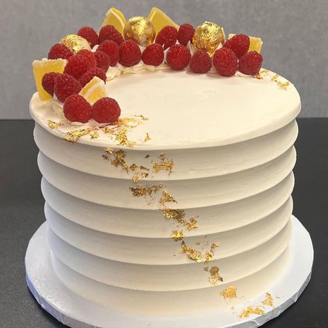 Lemon Raspberry Wedding Cake, Raspberry Wedding Cake, Bees Wedding, Lemon Wedding Cakes, Raspberry Wedding, Tiered Cakes Birthday, Bee Wedding, Small Wedding Cakes, Raspberry Filling