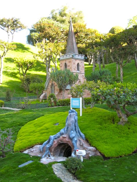 storybook land canal boats Storybook Land Canal Boats, Disneyland Landscaping, Disney Landscaping, Disney Homes, Disneyland Fantasyland, Hobbit Garden, Storybook Land, Pakistan Beauty, Disneyland Anaheim