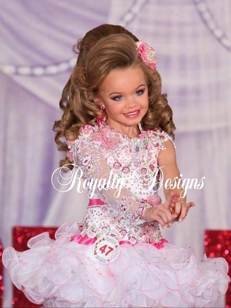 Custom designed pageant attire. Beauty dresses,  outfit of choice,  swimwear, crowning wear,  fun fashion and more. #royaltydesigns #childrenspageantdresses #glitz #beautypageants #beautydresses #beautypageantattire Glitz Pageant Photos, Pageant Western Wear, Glitz Pageant Dresses, Glitz Pageant, Toddlers And Tiaras, Pageant Outfits, Pageant Wear, Patterned Tights, Make Beauty