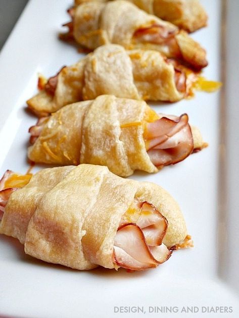 Turkey and Cheese Crescent Rolls - An Easy Family Appetizer Or Snack Healthy Family Lunch Ideas, Easy On The Go Meals, Healthy Family Lunch, Family Lunch Ideas, Healthy Dinner Ideas For Family, On The Go Meals, Cheese Design, Food Picnic, Quick Family Meals