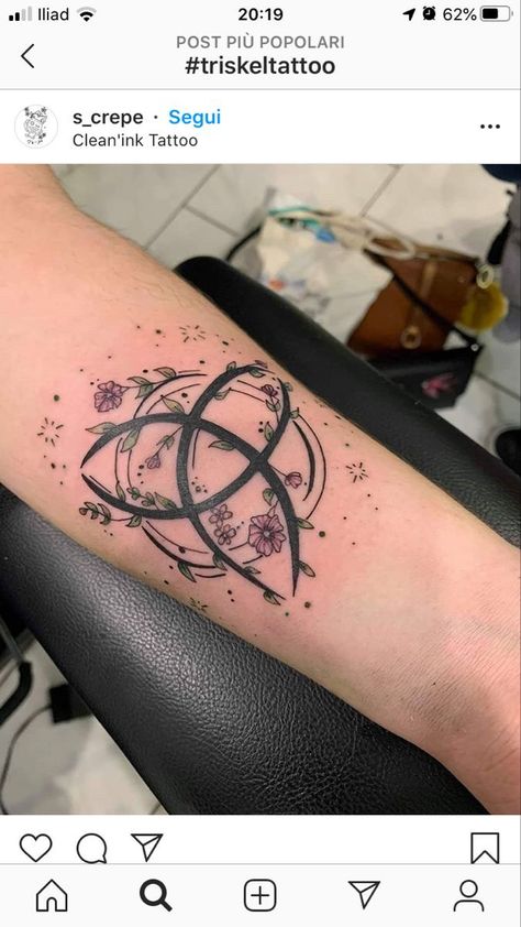 Triquetra Tattoo With Flowers, Celtic Knot Tattoo For Women, Triquetra Tattoo Women, Celtic Sister Tattoo, Lavender Tattoos, Celtic Tattoo For Women, Yggdrasil Tattoo, Beautiful Spine Tattoos, Witches Knot