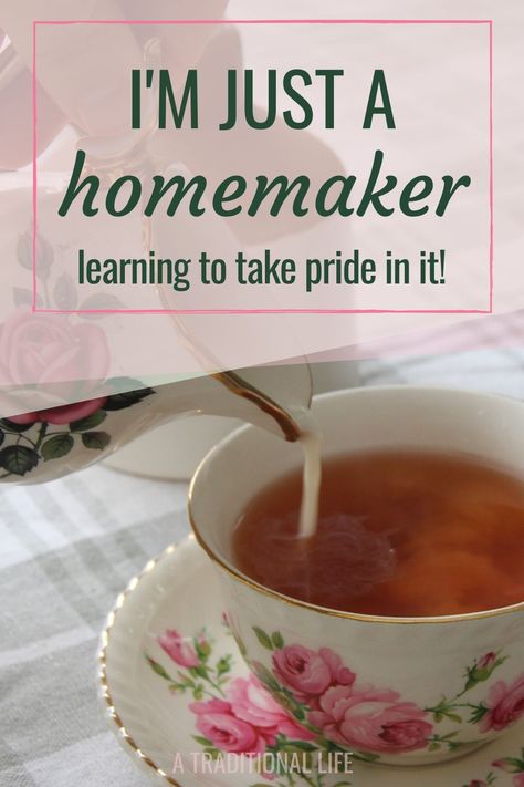 I’m Just A Stay-at-Home Wife Stay At Home Wife Aesthetic, Homemaker Quotes, Vintage Homemaker, Stay At Home Wife, Vintage Skills, Traditional Housewife, Provident Living, Happy Homemaking, Christian Homemaking