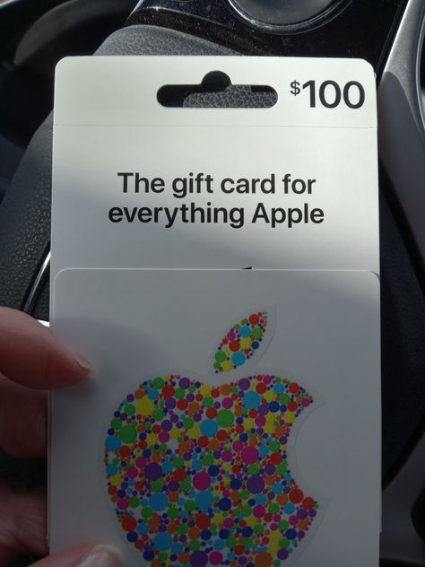 Apple Store Gift Card, Fridge Photos, Apple Card, Apple Picture, Hospital Admit Hand Pics, Itunes Card, Iphone Storage, Credit Card Hacks, Credit Card App