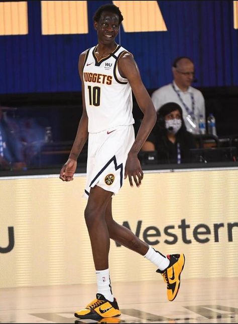 Bol Bol Gilfriend: Bol Bol is a professional basketball player currently playing for the Denver Nuggets in the NBA. He was born on November 16, 1999, in Khartoum, Sudan, and is the son of former NBA player Manute Bol. Bol Bol is a 7’2″ high power forward/center recognized for his extent, height, and shooting ability. He played one year of college basketball at the University of Oregon before being drafted 44th overall by the Miami Heat in the 2019 NBA Draft. He was later exported to Manute Bol, Kobe 5, American Chopper, First Year Of College, Mixed Kids, University Of Oregon, Denver Nuggets, New Girlfriend, Lil Wayne