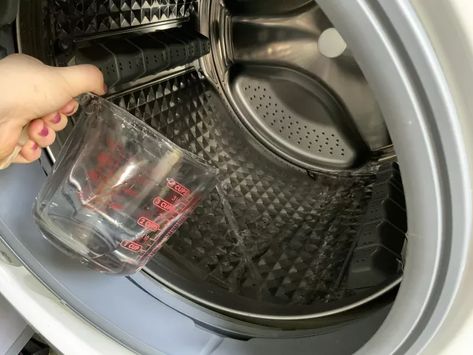 How to Clean Washing Machine with Baking Soda and Vinegar | Hometalk Vinegar Washing Machine, Clean Washer, Washing Machine Drum, Baking Soda Benefits, Baking Soda Water, Clean Your Washing Machine, Washer Cleaner, Washing Machine Cleaner, Top Load Washing Machine