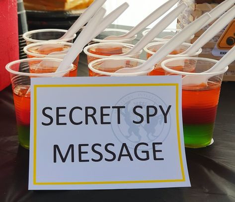 Detective Party Food, Spy Party Food, Csi Party, Secret Agent Birthday Party, Secret Agent Birthday, Vbs Snacks, Birthday Party Food Ideas, Spy Classroom, Secret Agent Party