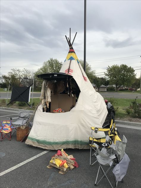 Native American Chief, Treat Ideas, Trunk Or Treat, Halloween Stuff, Halloween Ideas, Trunk, Stroller, Baby Strollers, Native American