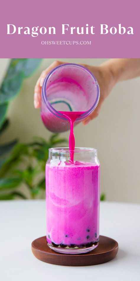 If you are a dragon fruit lover, then this dragon fruit boba is the best for you. I always like to make one cup of this boba tea in summer, it not only very easy to make, just need 5 to 10 minutes, but also always makes me feel cool, as if my whole body can calm down in the hot summer. Fruit Boba Tea, Dragon Fruit Simple Syrup, Boba Fruit Tea, Mango Fruit Tea Boba, Strawberry Fruit Tea Boba, Fruit Tea With Popping Boba, Bubble Juice, Boba Tea Recipe, Bubble Tea Straws