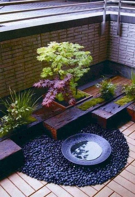 Japanese Garden Backyard, Moderne Have, Small Japanese Garden, Japanese Garden Landscape, Zen Garden Design, Garden Swing Seat, Japan Garden, Japanese Garden Design, Asian Garden