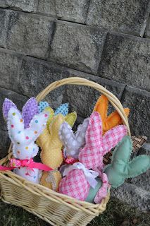 Fabric Bunnies, Easter Fabric Crafts, Bunny Templates, Farmhouse Easter Decor, Diy Easter Gifts, Easter Craft Decorations, Easter Fabric, Easter Bunny Crafts, Spring Easter Crafts