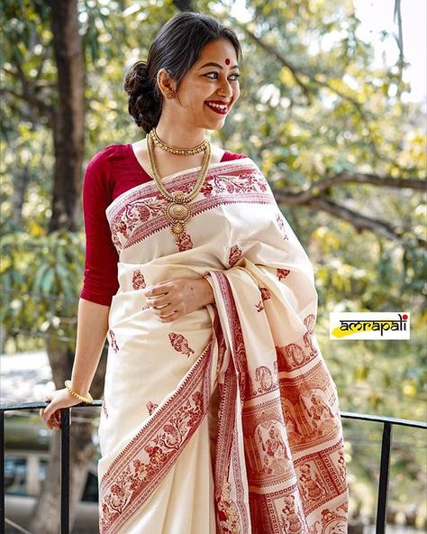 Red And White Saree, Blouse Styling, Bengali Saree, Saree Blouse Styles, Bengali Bride, Indian Look, Saree Blouse Patterns, White Saree, Saree Models