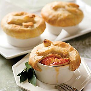 Lobster Pot Pies Lobster Pot Pie, Seafood Pot Pie, Lobster Pot Pies, Seafood Pot, Lobster Recipes, Seafood Appetizers, Pot Pies, Pot Pies Recipes, Seafood Dinner