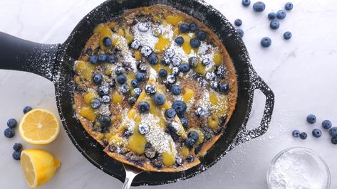 Blueberry Dutch Baby, Detox Fruits, Dutch Baby Pancake Recipe, Dutch Baby Recipe, Blueberry Pancakes Recipe, Lemon Ricotta Pancakes, Baby Pancakes, Best Brunch Recipes, Dutch Baby Pancake